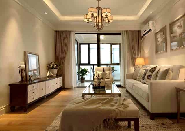 加大码女短款运动裤