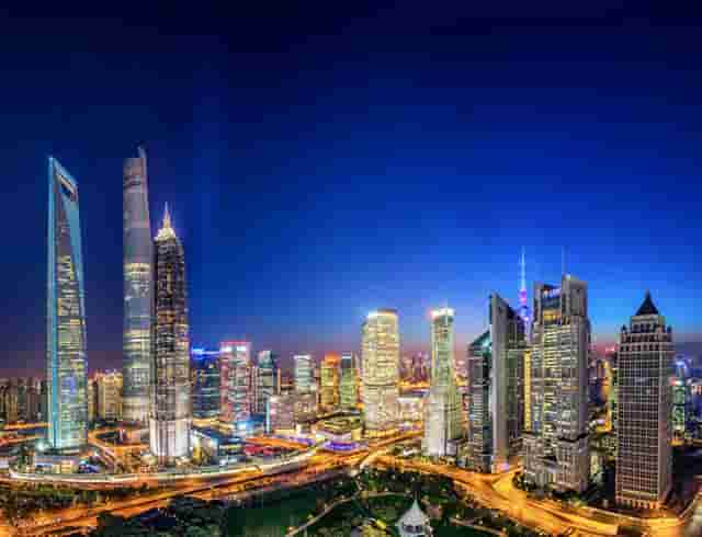 时尚女性穿衣搭配20个小技巧(时尚女性穿衣搭配图片)