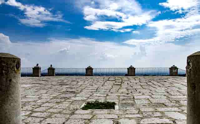 东方时尚倒车技巧图解(东方时尚s弯技巧图解)